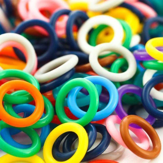 Método de fabricación de productos de caucho de color